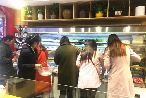 餐飲服務(wù)市場(chǎng) 機(jī)遇、挑戰(zhàn)與未來(lái)展望